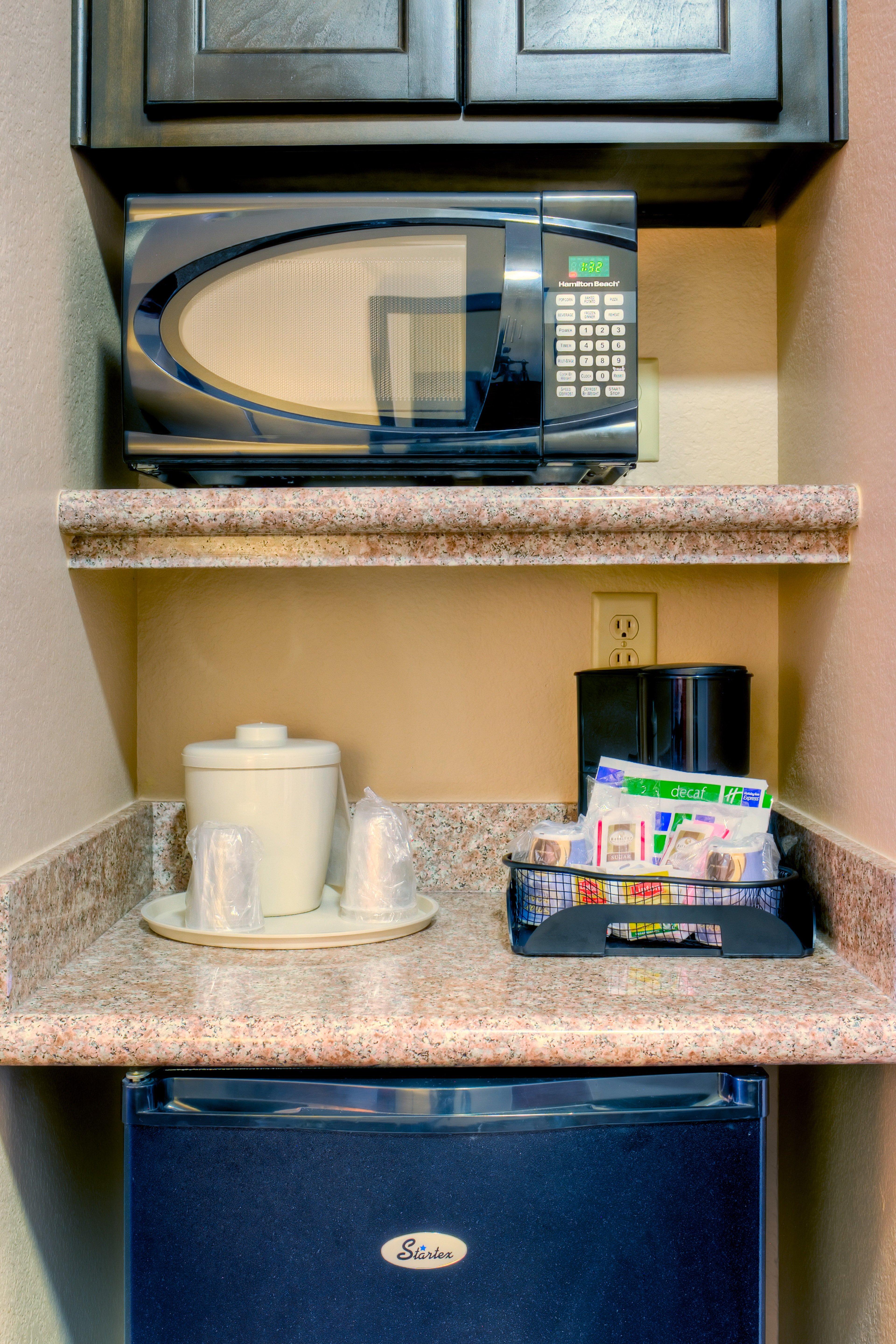 Holiday Inn Express And Suites Granbury By Ihg Dış mekan fotoğraf