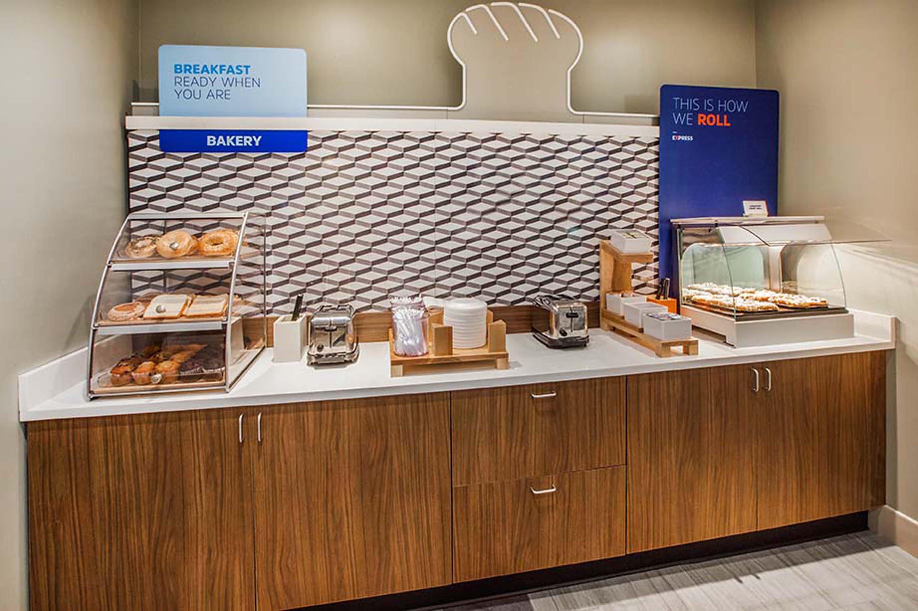 Holiday Inn Express And Suites Granbury By Ihg Dış mekan fotoğraf